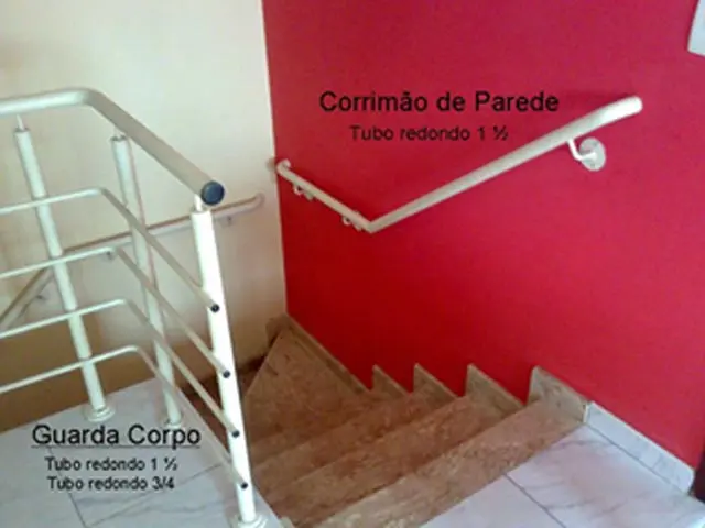 Escada, guarda corpo e corrimão em Osasco, 2
